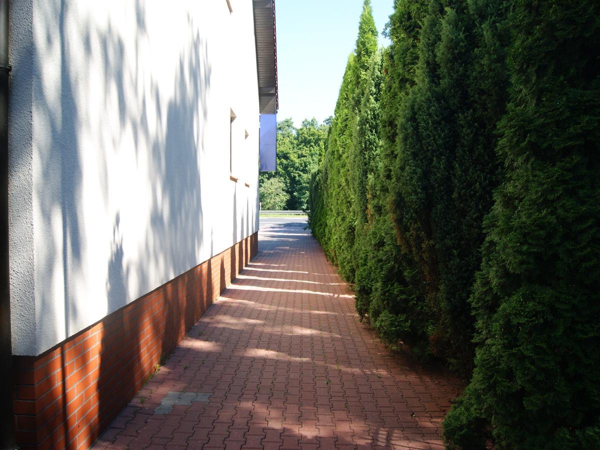 Hotel Jola Września Εξωτερικό φωτογραφία